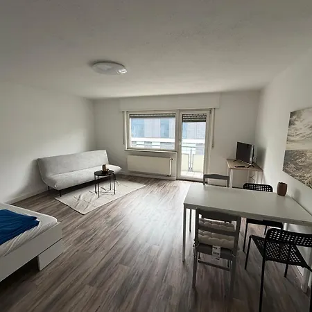 דירה 3-room For 5 שטוטגרט